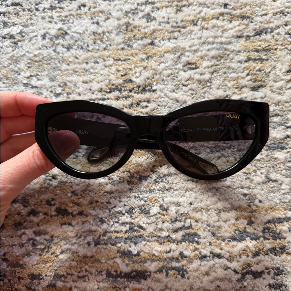 Quay Australia Sunglasses MAD CUTE Cat Eye POLARIZED HTF x
Saweetie Collab Black - Picture 3 of 8